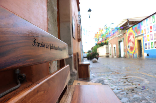 Bancas de madera un tributo a la tradición